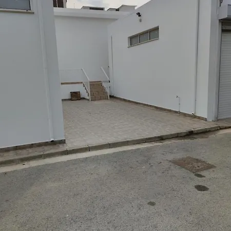 Nissi Avenue 64 1 - Luxcyservices أيا نابا