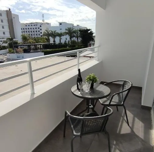 Nissi Avenue 64 1 - Luxcyservices *