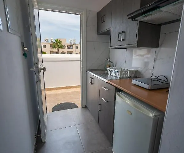 アパート Nissi Avenue 64 1 - Luxcyservices *