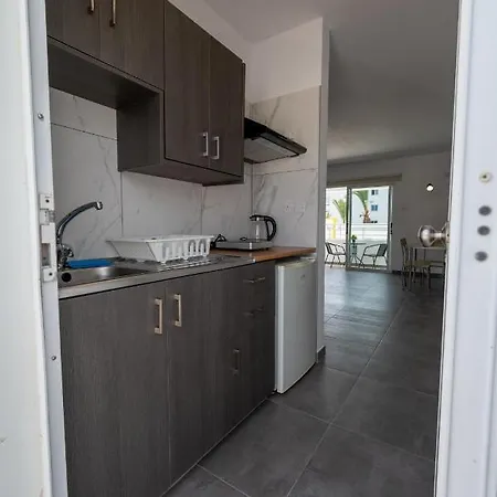 Apartament Nissi Avenue 64 1 - Luxcyservices Ajia Napa